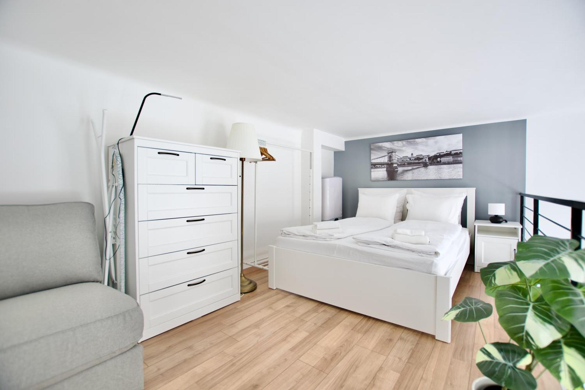 Studio Apartments By Hi5- Cozy Studio Будапеща Екстериор снимка